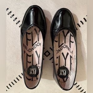 Fly London Patent leather shoes with 1.5” heel size 38 (7.5 US)